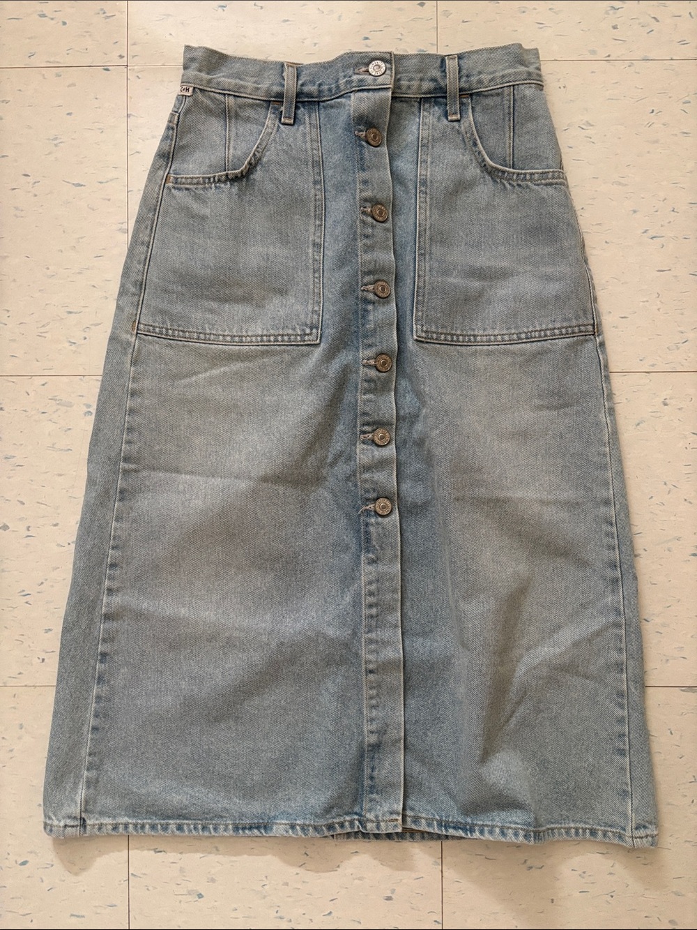 Citizens Of Humanity Light Wash Denim Button-Front Midi Skirt